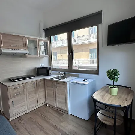 Downtown Small 2 * Rhodes City